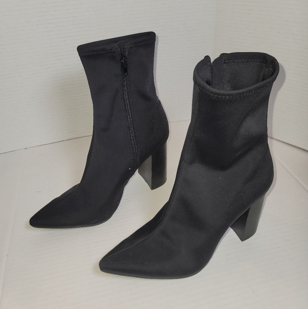 Jeffrey Campbell Siren Boots Womens 7.5 Stacked Heel Pointy Toe Zip Closure